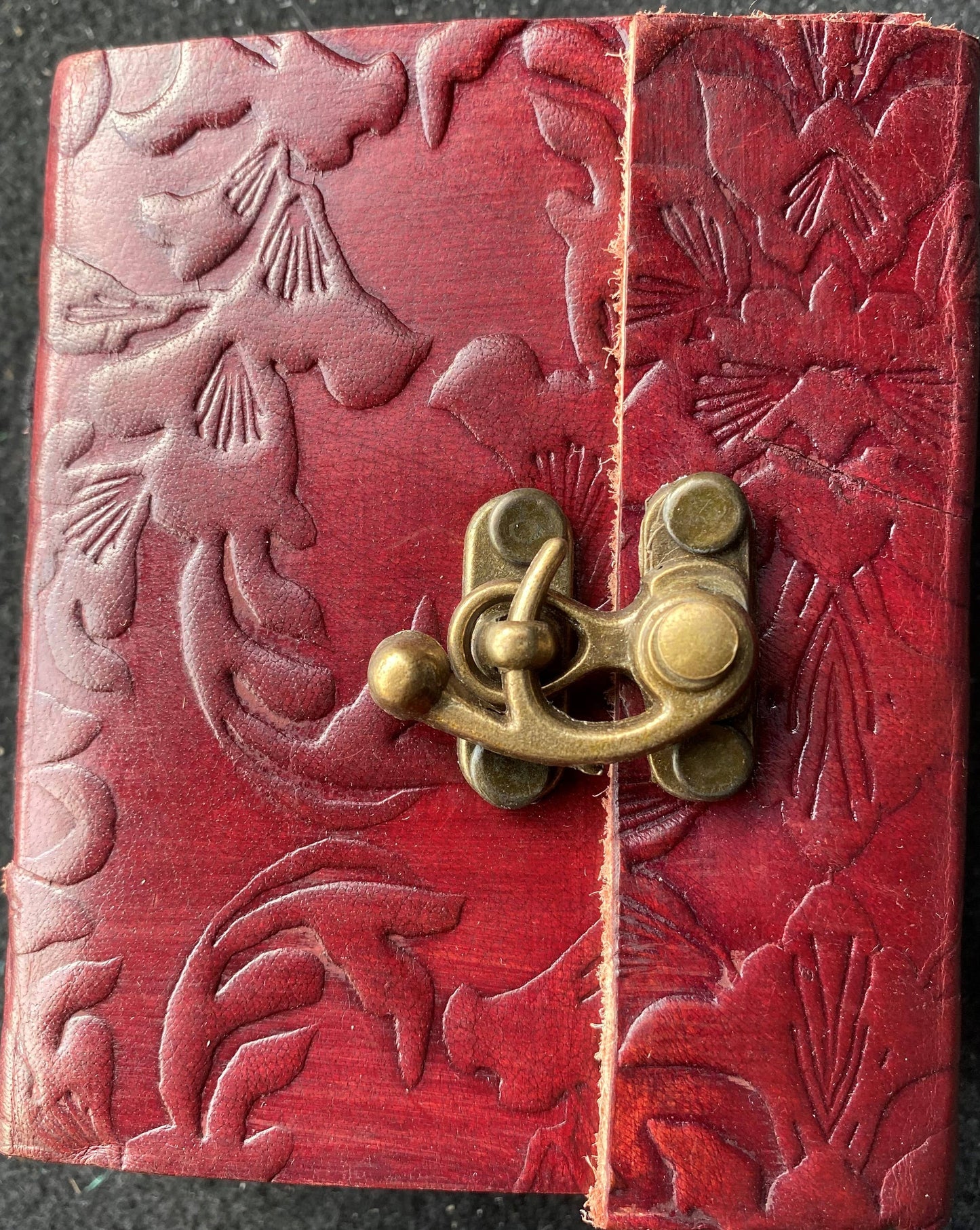 Brown Embossed Various Designs ~ 3" x 4"