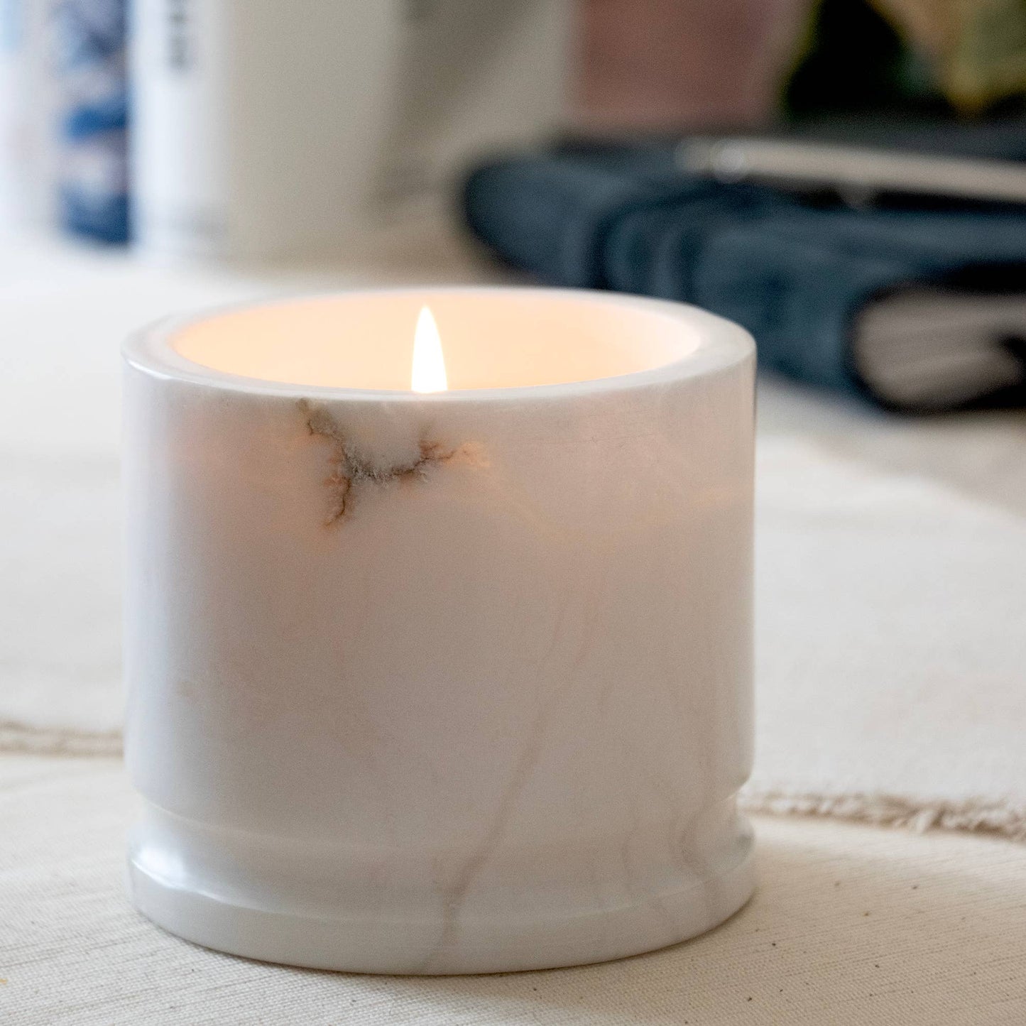 Palo Santo Scented White Marble Candle