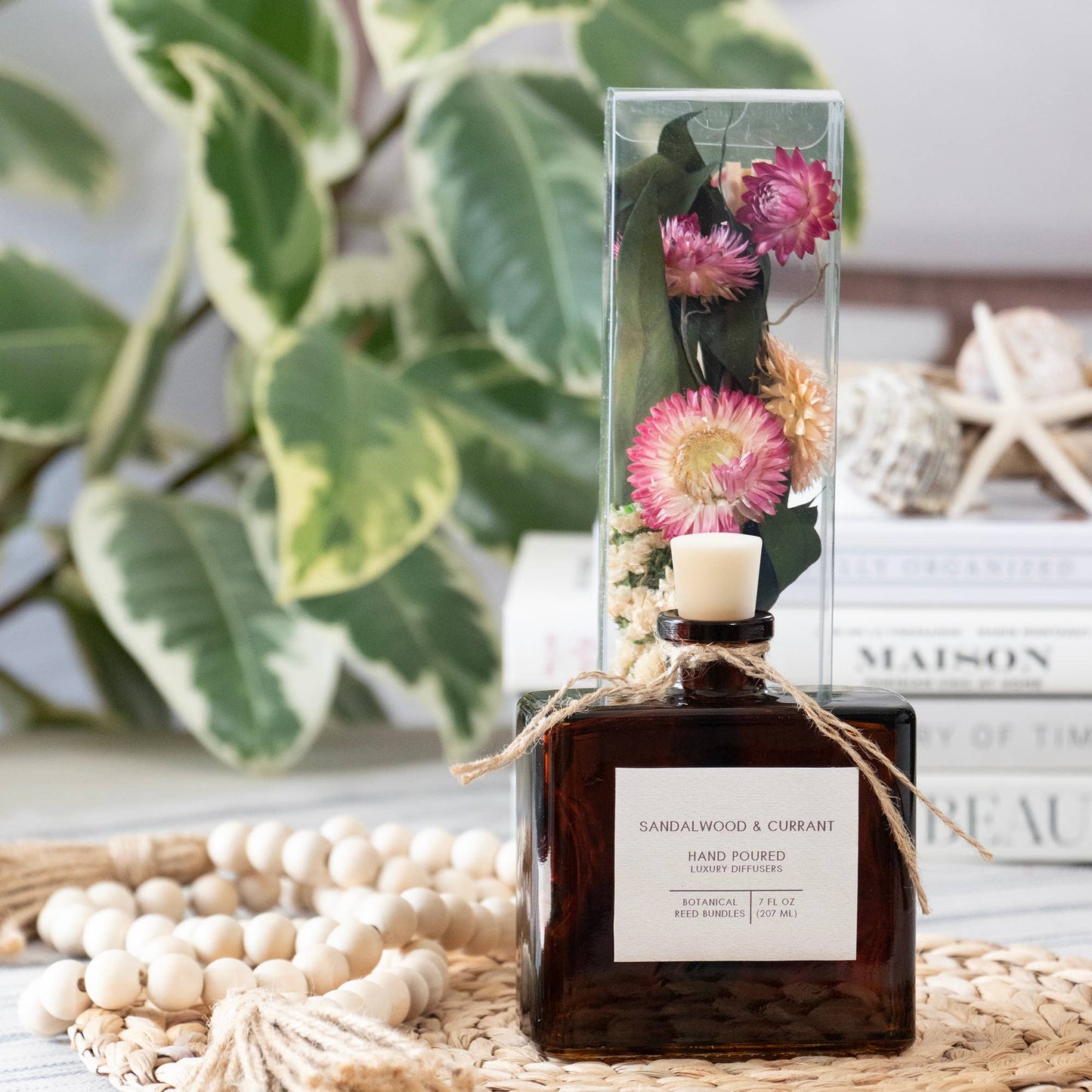 SAMPLE Sandalwood & Currant Bouquet Reed Bundle Diffuser