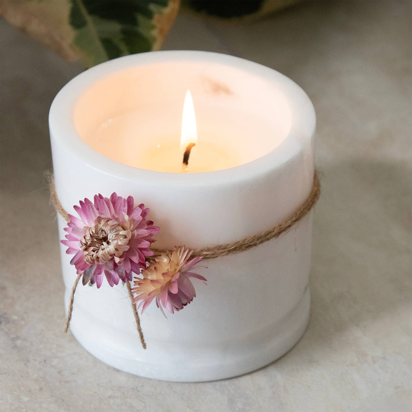 Palo Santo Scented White Marble Candle