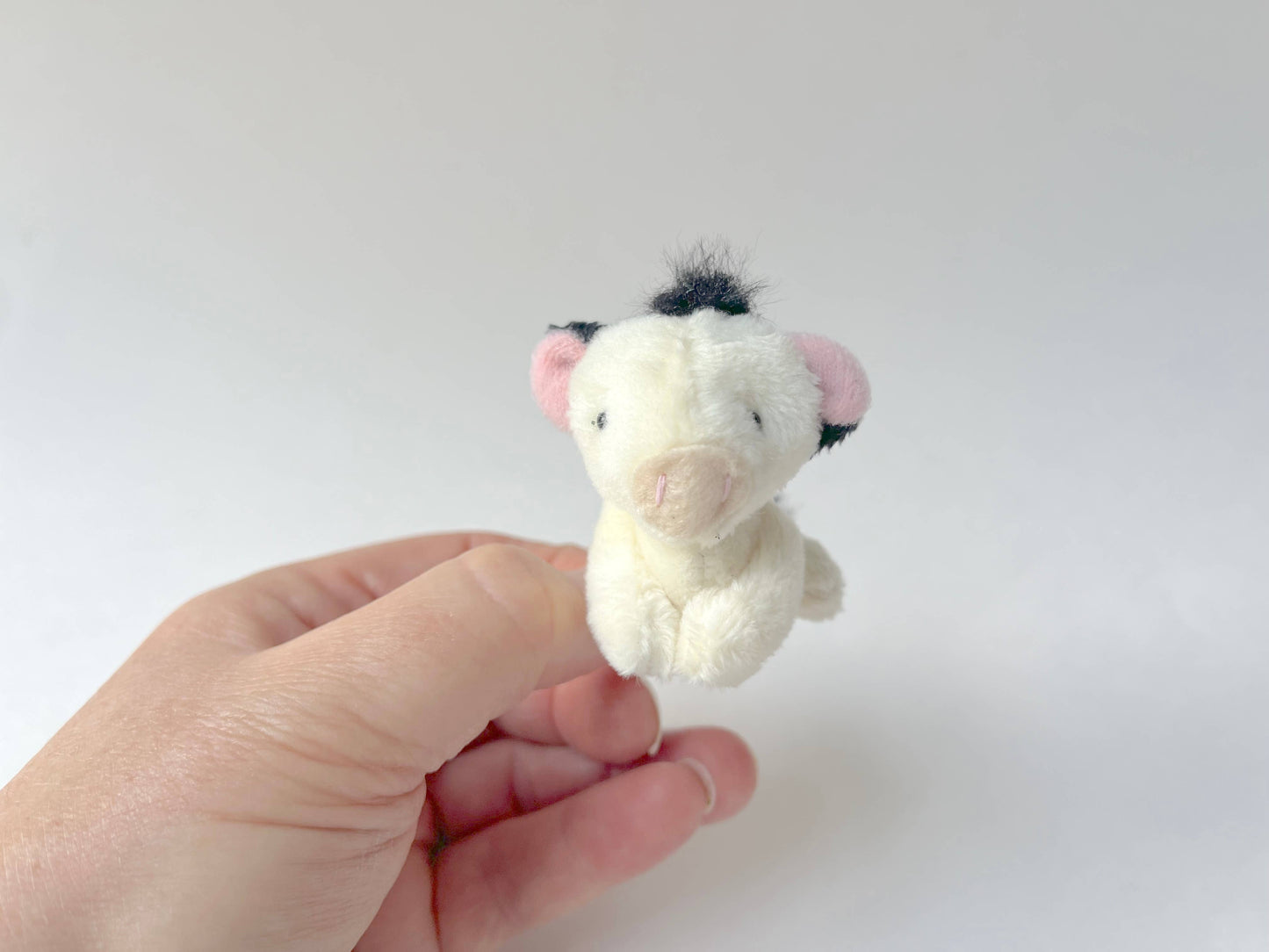 Miniature Plush Cow Keychain Pendant Backpack Charm Doll Toy